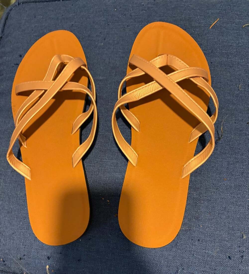 Unbranded Cross Strap Flat Sandals Size 41 Beige Open Toe Shoes